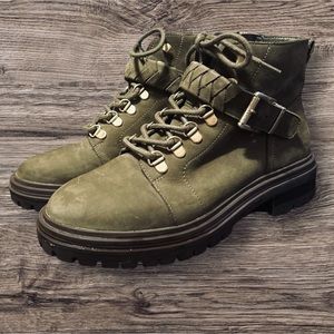 Vince Camuto Bindelia Boots / Green / Womens Size 6.5 US